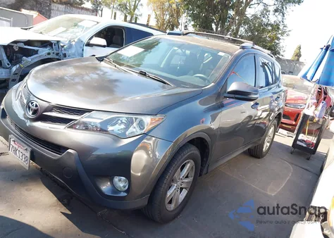 2013 Toyota Rav4 Xle z USA, uszkodzony, nr VIN 2T3WFREV5DW069785